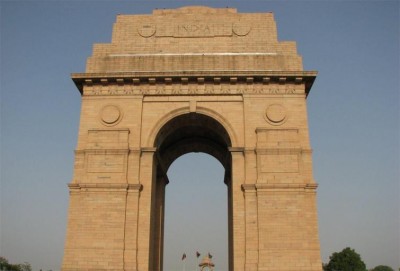 6.3 magnitude earthquake hits Pakistan-India border region, tremors felt in north India