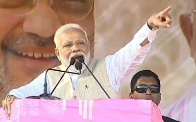 At least 16 injured in stampede-like situation at Modi's Bengal rally