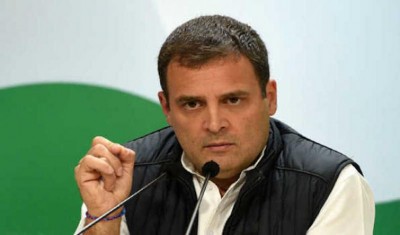 Rahul keen to give time to party to find 'suitable alternative'