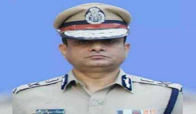 CBI to form special teams to trace former Kolkata Police Commissioner Rajeev Kumar