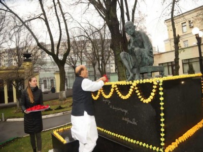 Rajnath in Moscow to boost Defence cooperation with Russia