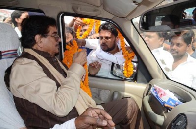 AAP extends support to Shatrughan Sinha and Misa Bharti