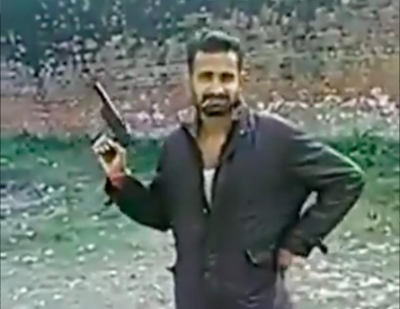 Video of UP jail inmates brandishing gun goes viral, officials face action