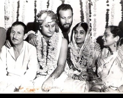 Anupam Kher shares memorable throwback image on his 34th marriage anniversary with Kirron