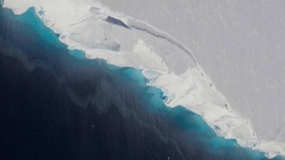 Huge cavity in Antarctic glacier signals rapid decay: NASA
