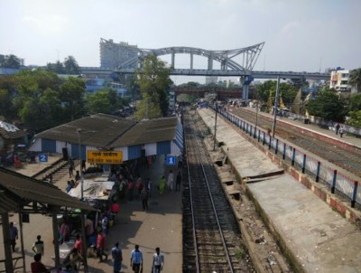 Kolkata: Shawl Trader from J&K beaten up and robbed at Park Circus Rly Station