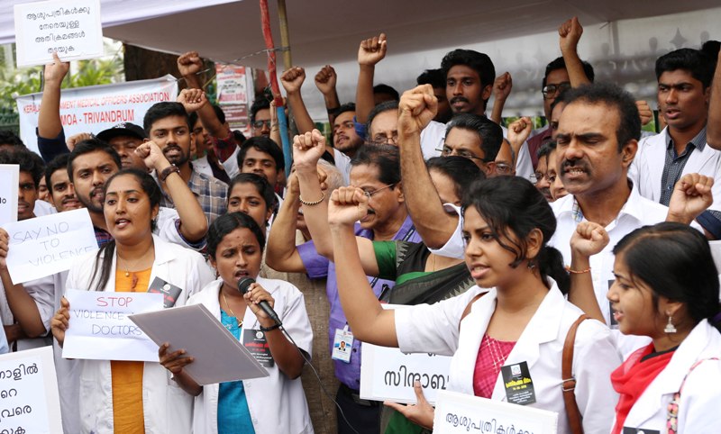 IMA in Kerala protests violence on doctors in Kolkata