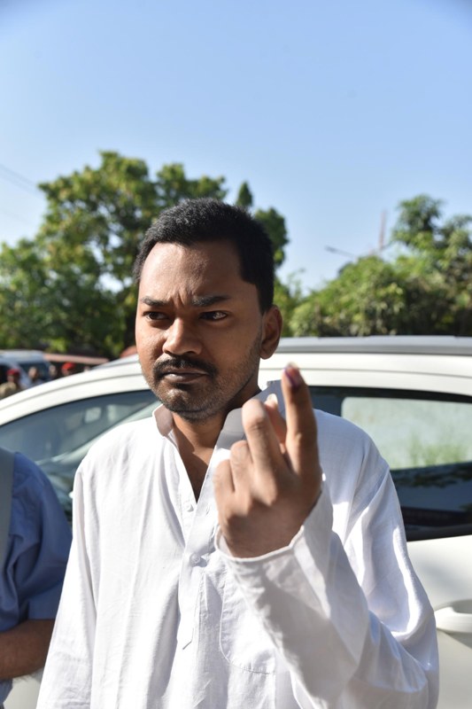 Bihar leaders vote in Final Phase of General Elections 2019