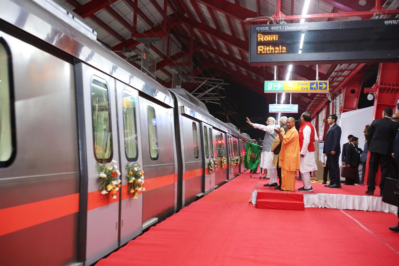Narendra Modi inaugurates metro service in Ghaziabad 