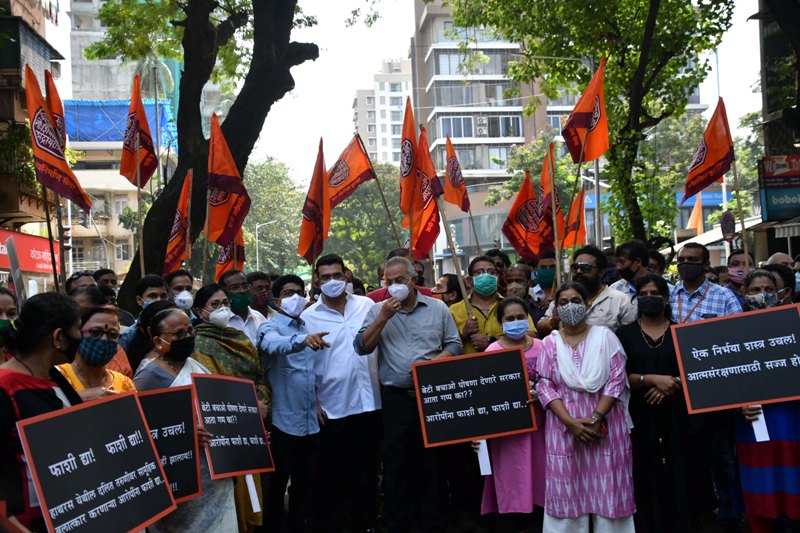 Restaurants, bars, cafes reopen in Mumbai