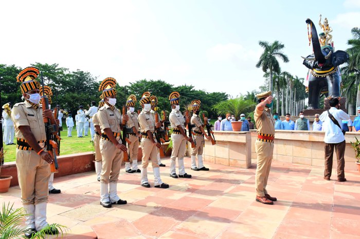 Tributes on Balidaan Diwas of Rani Durgavati