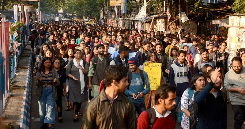 Jadavpur University students hit Kolkata streets protesting against JNU violence
