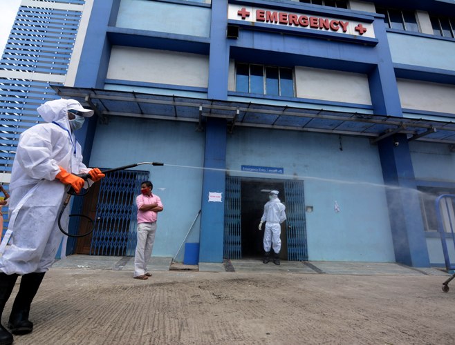 Central teams visit MR Bangur Hospital in Kolkata