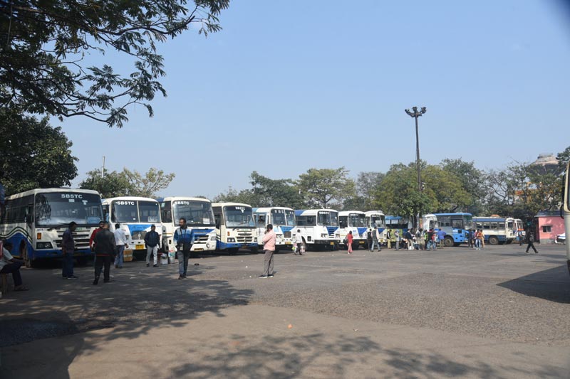 Kolkata witnesses bandh called by trade unions