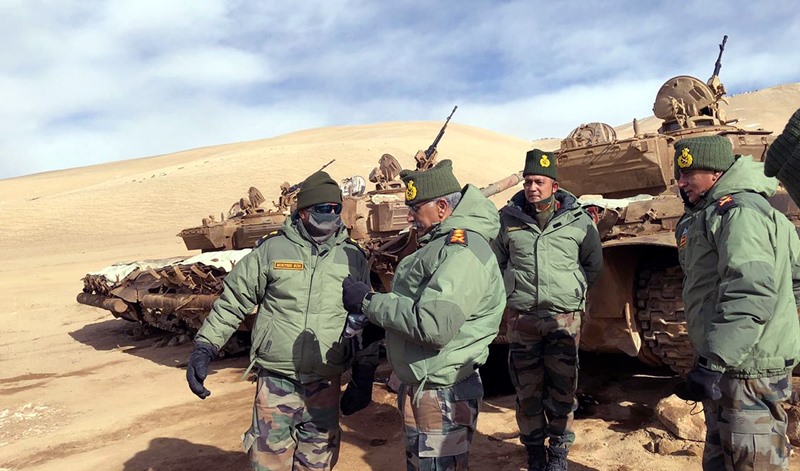 M M Naravane interacting with Fire and Fury Corps