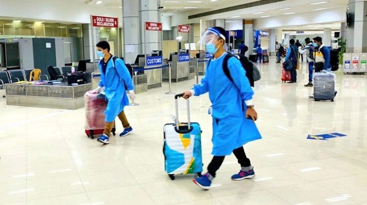 Stranded Indian pilgrims in Jerusalem return to Chennai