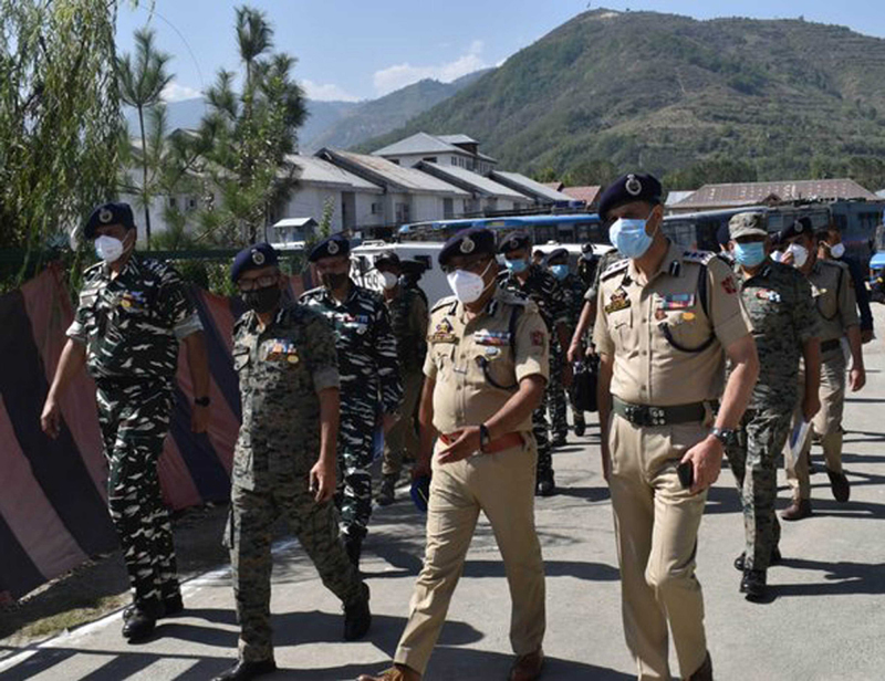 J&K: Director General of CRPF Dr A P Maheshwari and DGP Jammu and Kashmir Police Dilbagh Singh visit Sopore