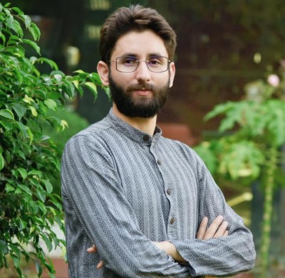 Don't lower guard in fight against Covid while celebrating festival: Kashmir leader Mir Junaid wishes nation on Diwali