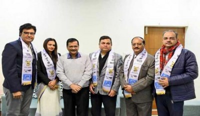 Assembly polls: Delhi Bar Association President Sanjeev Nasiar joins AAP