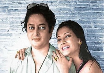 Raima Sen wishes Moon Moon Sen, Bharat Dev Varma on marriage anniversary, shares throwback image