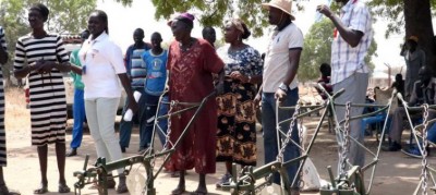 Women plough the way to peace in South Sudan resettlement project