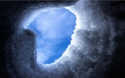 Jammu and Kashmir: Truck conductor killed, driver injured in snow avalanche on Ladakh highway