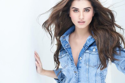 Tara Sutaria to feature opposite Tiger Shroff in Heropanti 2