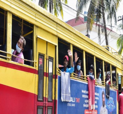 COVID-19: Karnataka announces free travel for migrant labourers returning home within the state