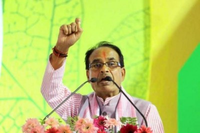 After Bihar and Tamil Nadu, Madhya Pradesh promises free vaccine amid growing controversy