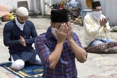 Bengal Imams Association urges Mamata to extend lockdown, says Eid celebrations can wait