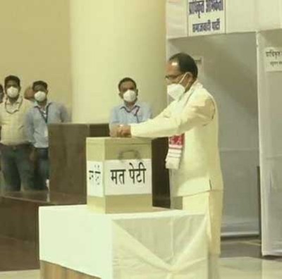 RS Polls: MP CM Shivraj Singh Chouhan casts his vote