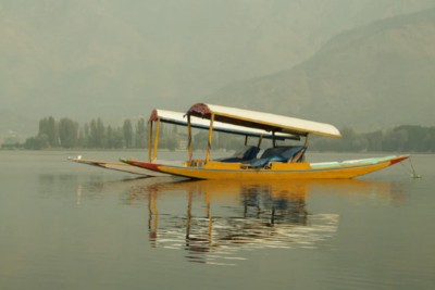 Jammu and Kashmir: Indian Army hosts annual ‘Shikara Race’ in Srinagar