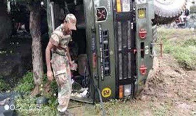 Kashmir: Army truck turns turtle, 3 jawans injured in Samba