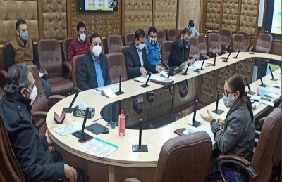 J&K: Advisor Baseer Khan reviews PMAY (G), MGNREGA