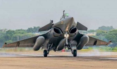 Second batch of Rafale fighter aircraft arrives in Jamnagar airbase