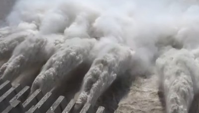 China: Three Gorges dam hits highest level, anxiety grows among public