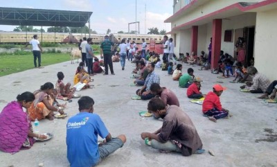 Assam student group regularly feeds needy people amid lockdown