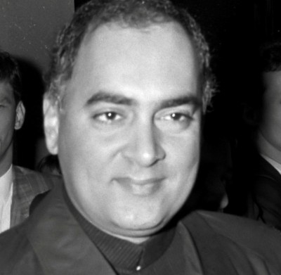Rajiv assassination: SC asks CBI to file fresh report on Perarivalan's role