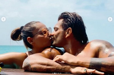 Bipasha Basu, Karan Singh Grover's Maldives trip is setting new vacation goal for fansÂ 