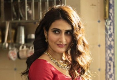 Makers unveil first look of Fatima Sana Shaikh from upcoming release Suraj Pe Mangal Bhari