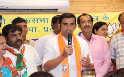 Congratulations Kejriwal, development of Delhi will be top priority: Gautam GambhirÂ 