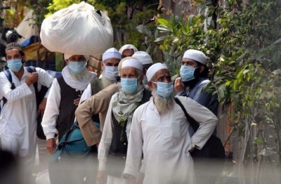 Centre asks states to track Rohingya refugees over COVID-19 concerns