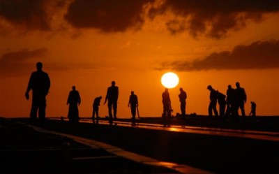 Four labourers from Kerala held while entering Karnataka via forest