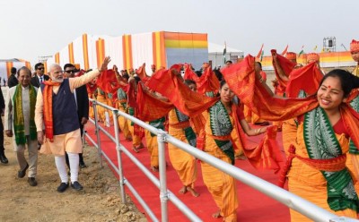 Delhi Polls: PM Narendra Modi urges people to cast votesÂ 