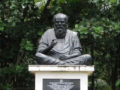 Tamil Nadu: Dravidian legend Periyar's statue damaged in Kanchipuram