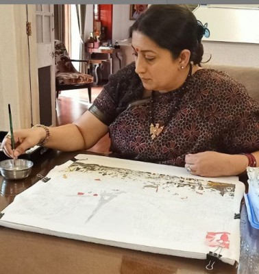 Smriti Irani reveals her hidden talent on Instagram, followers like it