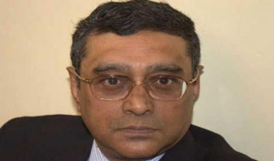 BJP MP Swapan Dasgupta claims to have been 'locked into room' in Visva Bharati