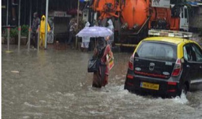 Maharashtra: 50-yr-old man washed away in flooded river in Thane