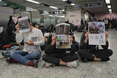 Yuen Long train station attack: Hong Kong Police arrest journalist, triggers condemnation