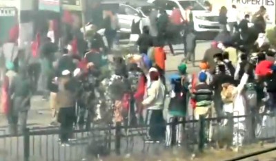 Protest against farm laws: Farmers continue march to Delhi defying barricades, tear gas